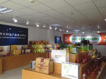 雪祺电气：公司自成立以来始终致力于为下游品牌商提供容积400